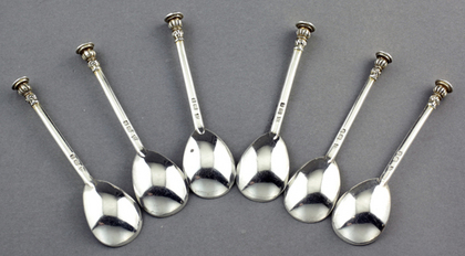 Salisbury Seal Top Silver Coffee Spoons (Set of 6) - Netherhampton Horde